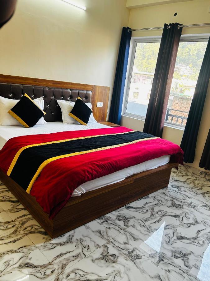 Chandra Palace Rishikesh Exterior photo
